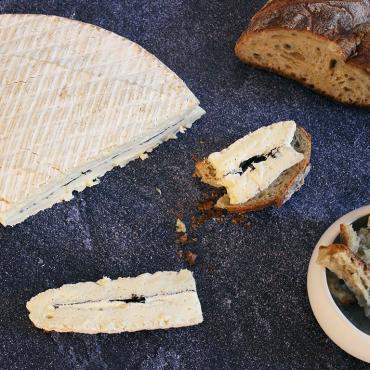 BRIE À LA TRUFFE