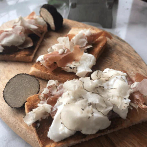 bruschetta à la truffe d'été