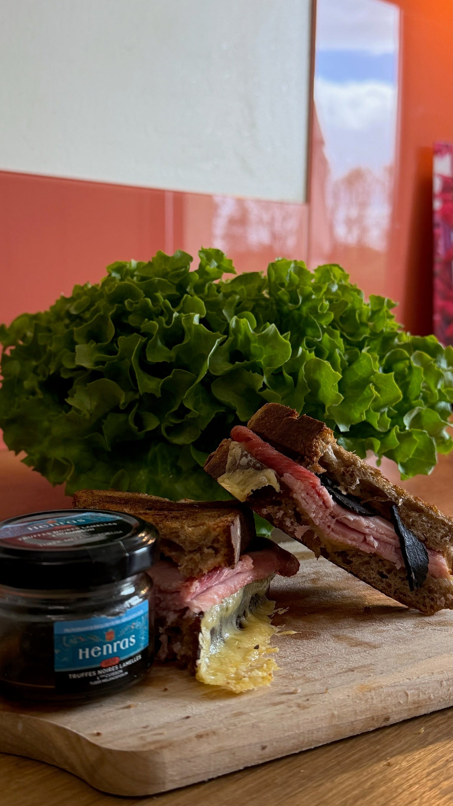 CROQUE MONSIEUR ET LAMELLES DE TRUFFES